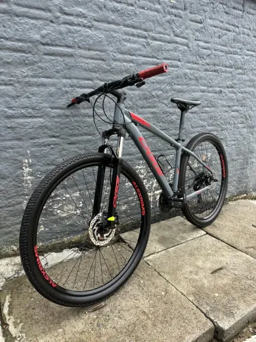 Oggi HDS 24 Marchas Impecável - Revisada | Pneu Novo | Pronta para Pedalar!