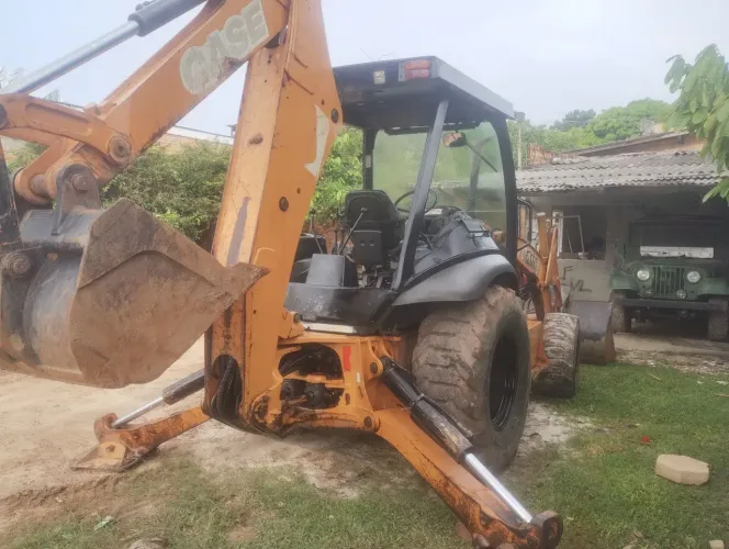 Case 580n 4×4