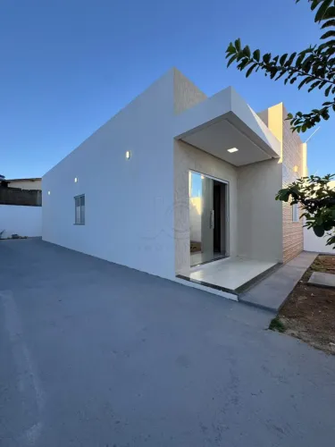 Casa Solta à Venda - Senhorinha Cairo