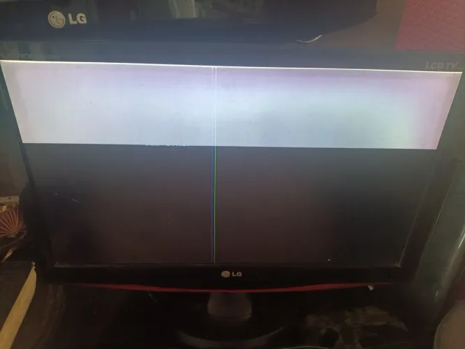 TV Monitor LG LCDTV Flatron M227WAP DEFEITO