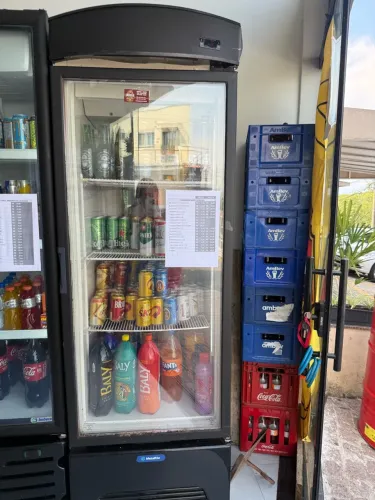 Cervejeira metal frio