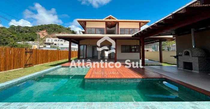 Ilhéus - Casa Duplex vista mar com 4 Suítes - Venda - Condomínio Brisa do Mar
