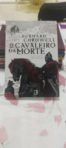 O cavaleiro da morte - Livro em boas condições