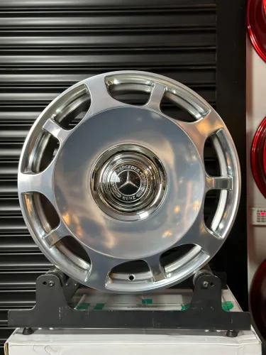 Roda aro 20 com pneu modelo My bar