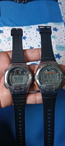 Vendo 2 CASIOS ORIGINAIS...IMPECAVEIS...AC.TROCAS