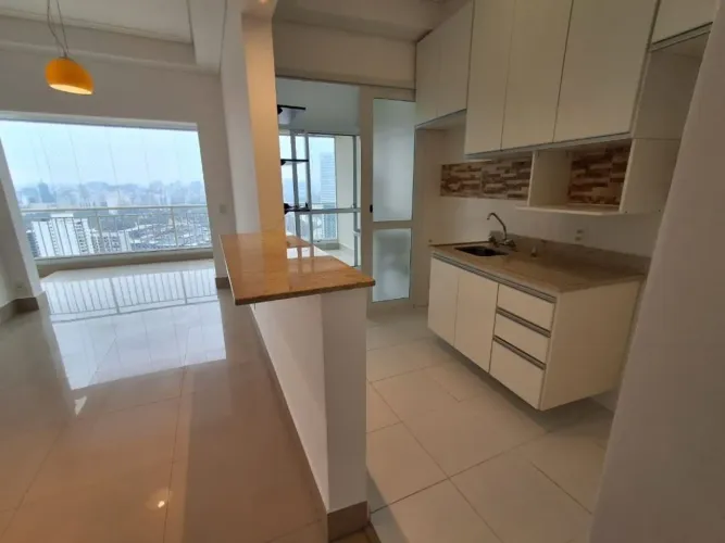 Aluguel de Apartamento em Pinheiros, São Paulo-SP: 2 quartos, 2 banheiros, 1 vaga de garag