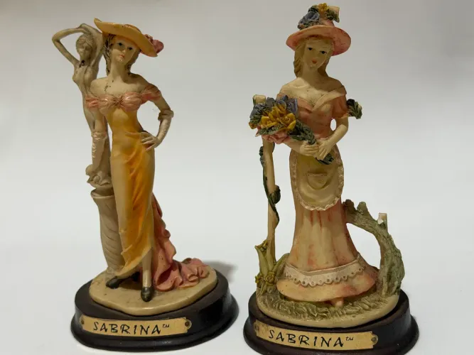Estatuetas Decorativas