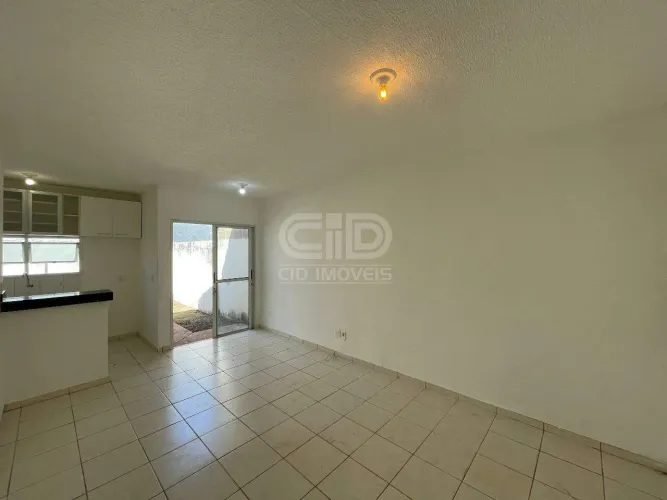 Casa com 3 quartos no Condomínio Esmeralda