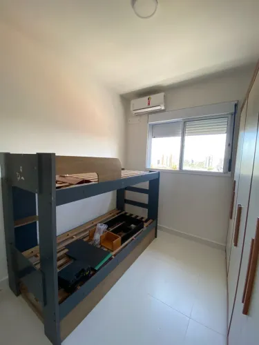 Treliche muito conservada em Mdf 