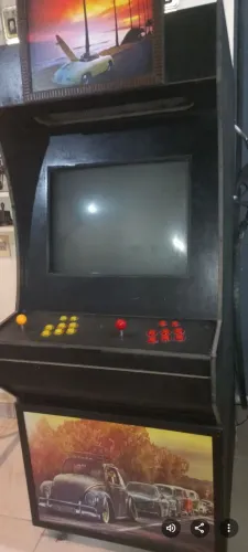 Fliperama muitos jogos.