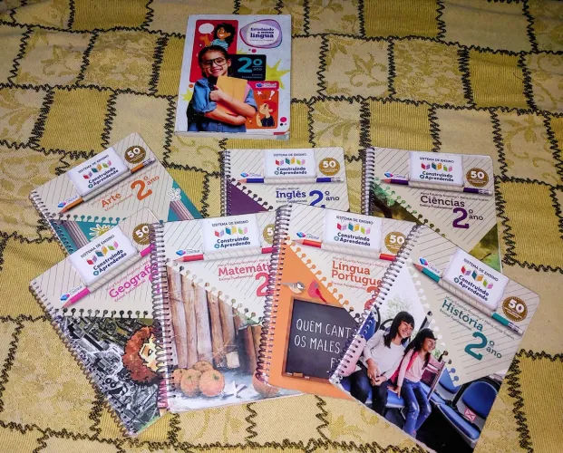 Kit livros "Construindo e Aprendendo" - 2° ano.