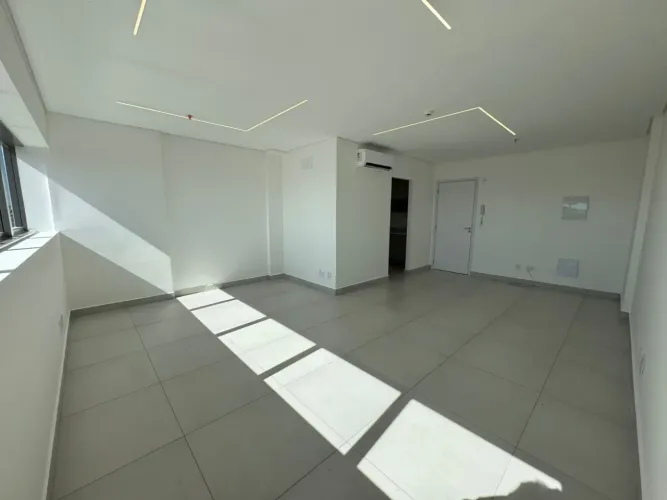 Locação sala comercial - 38m² Centro - Franca - SP.