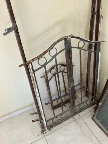 Portas e janelas em ferro maciço