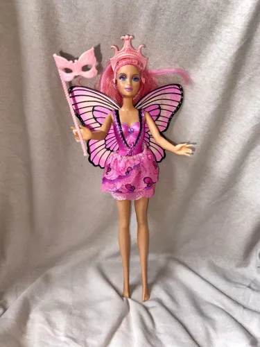 Barbie Butterfly Rayna -(reservada para Isaura)