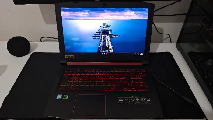 Notebook Gamer Nitro 5 AN515-52-52BW Intel Core i5-8300H 8GB RAM GeForce GTX 1050