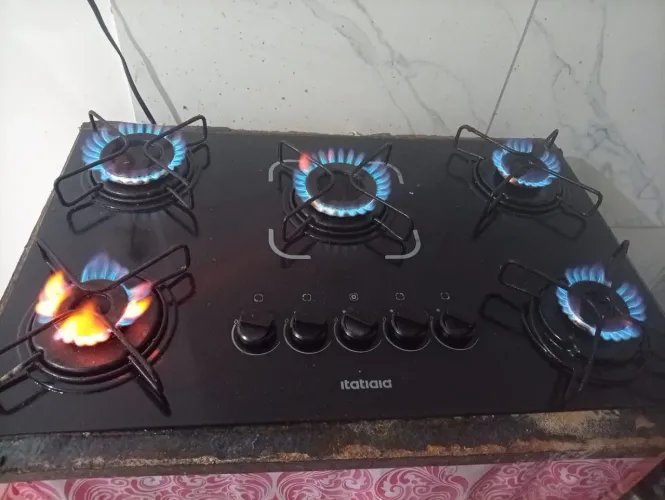 Cooktop 