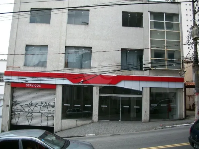 Prédio inteiro à venda em Santana - SP