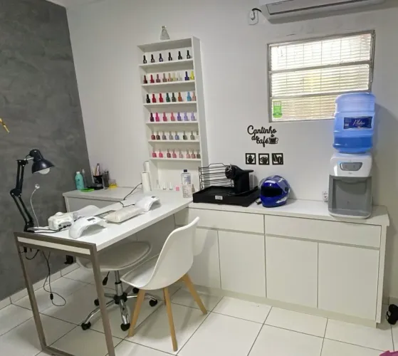 Móvel planejado para manicure Nails Designer 