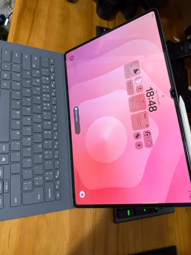 Galaxy Tab S11 Ultra c/ Capa Teclado e Caneta