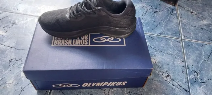 Vende-se TENIS OLIMPIKUS NOVO