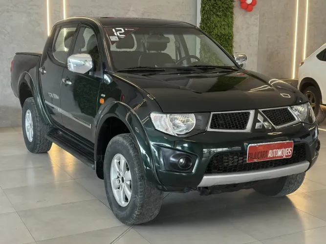 Mitsubishi L200 Triton HPE 3.2 CD TB Int.diesel AUT 2012
