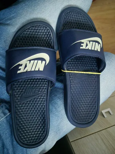 Chinelos / Slides Nike Benassi Originais - Azul-Escuro (Muito Bom Estado)