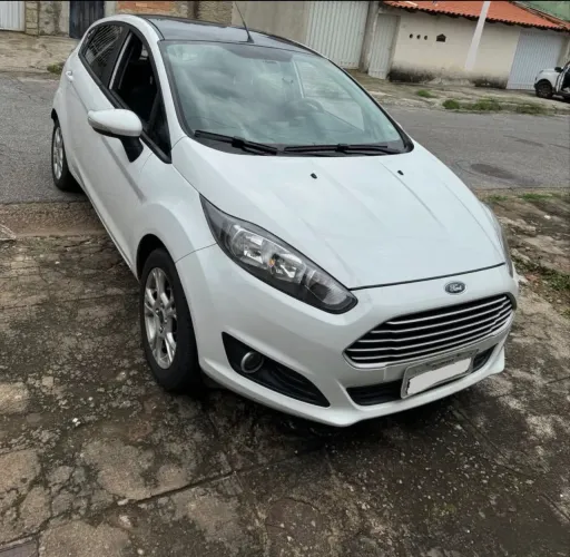 Ford Fiesta 1.5 16V Flex Mec. 5P 2016