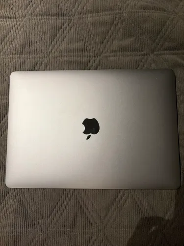 MacBook Air M1