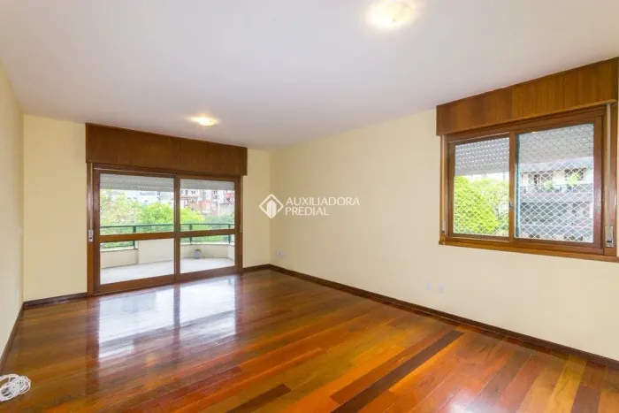 Apartamento com 3 Dormitórios
