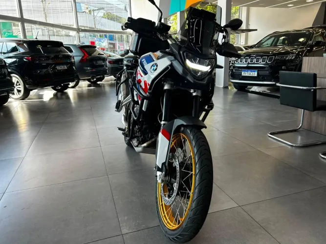 F 900 GS TROPHY BRANCA 2024/2025