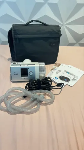 VPAP/BIPAP automático AirCurve 10 VAuto com Umidificador - ResMed