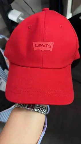 Boné Levis