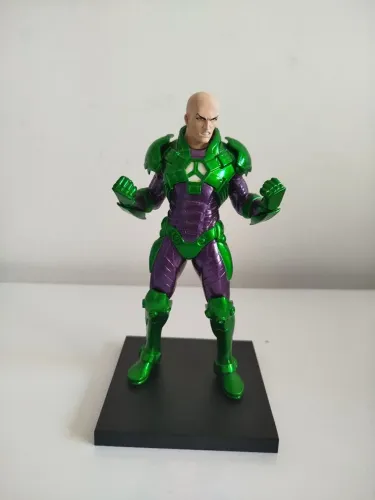 Lex Luthor Kotobukiya (ARTFX+ New 52)
