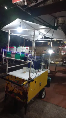 Vendo um carrinho de guaraná da Amazônia em perfeito estado 