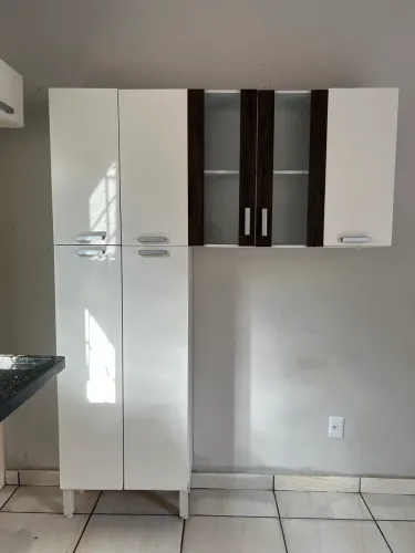 Armário três peças 