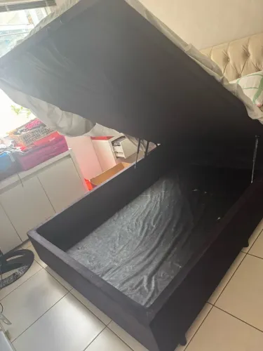 Cama box com baú