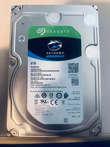 Hd Seagate Sata 3,5 8tb Surveillance Skyhawk 256mb