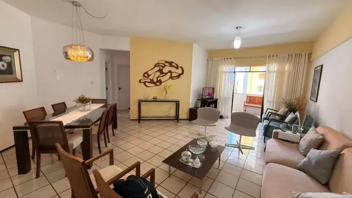 Apartamento Amplo e Ventilado no Renascença Ed. Torricelli | 127m²