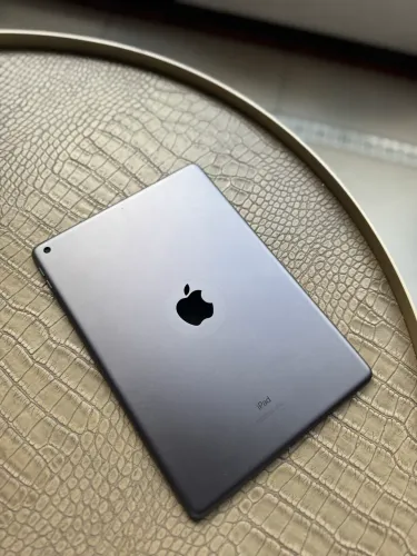 IPAD 9 ótimo estado 