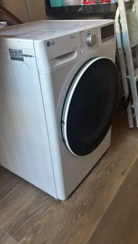 Máquina lava e seca 