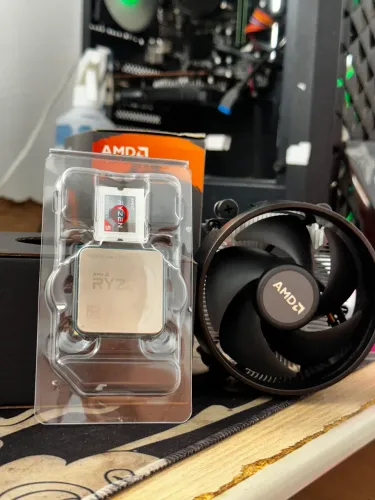 Processador ryzen 3 3200 + cooler AMD novos