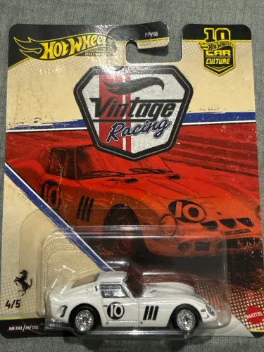 Hot Wheels Car Culture Vintage Racing Ferrari 250 GTO