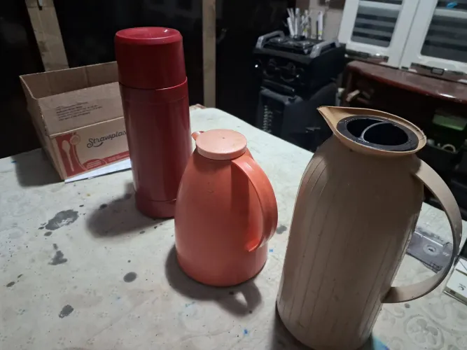 Garrafa térmica falou unidades