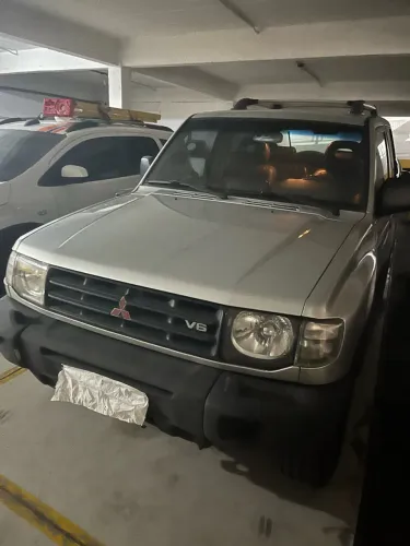 Mitsubishi Pajero GLS 3.5 V6 2P AUT 1999