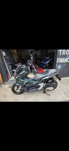 HONDA ADV 150 2024 - IMPECÁVEL