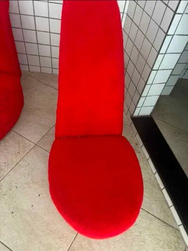 2 Poltrona Puff salto alto vermelha