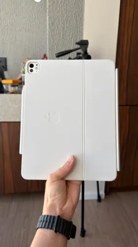 iPad Pro M4 512GB 13 Polegadas + Magic Keyboard + Apple Pencil Pro
