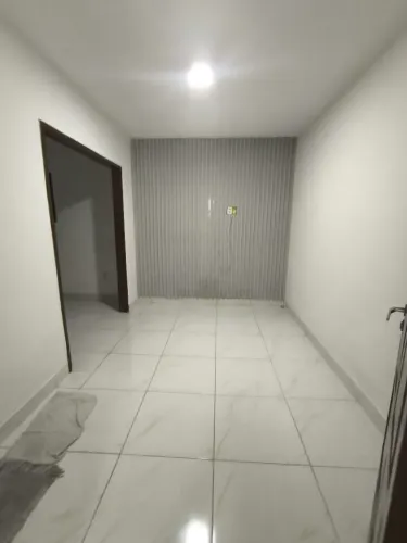 Alugo casa em Felipe camarão