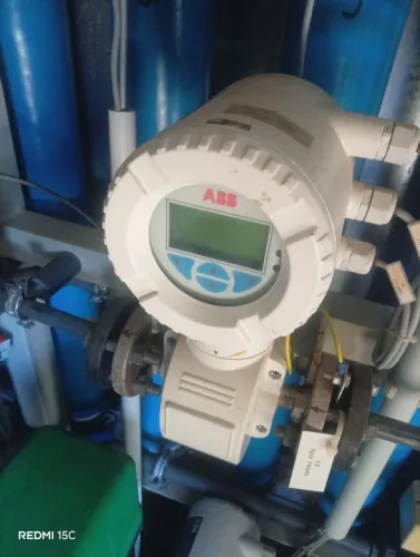 300 MIL DE MATERIAL ELÉTRICA E ELETRÔNICO DE ETE E ETA POR 60 MIL