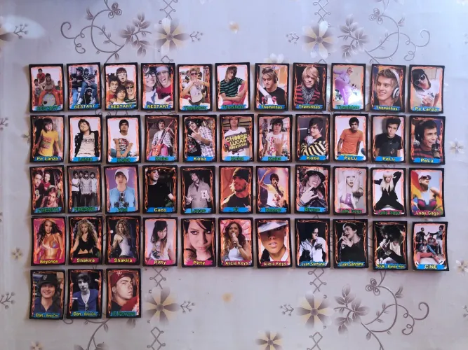 Lote Cards Pop Star Cantores e Bandas